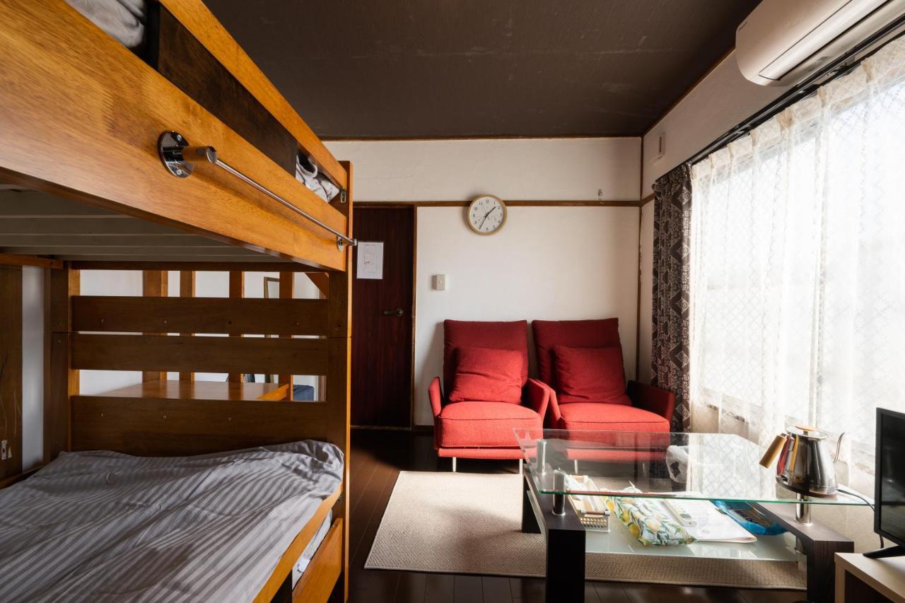 Bed&Cafe Onzo オンゾー Hotel Onomichi Exterior photo