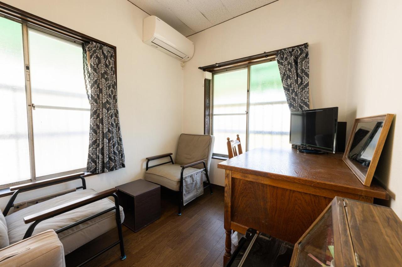 Bed&Cafe Onzo オンゾー Hotel Onomichi Exterior photo