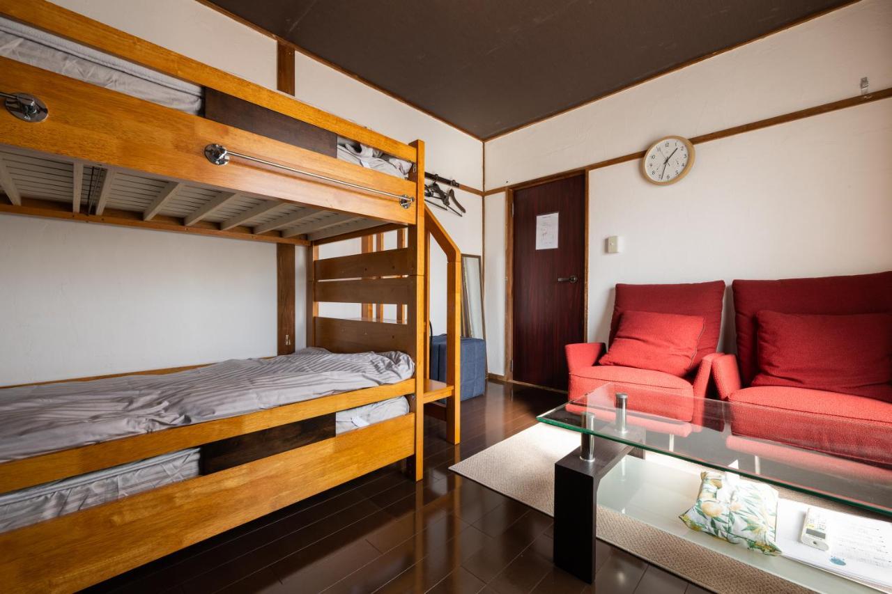 Bed&Cafe Onzo オンゾー Hotel Onomichi Exterior photo