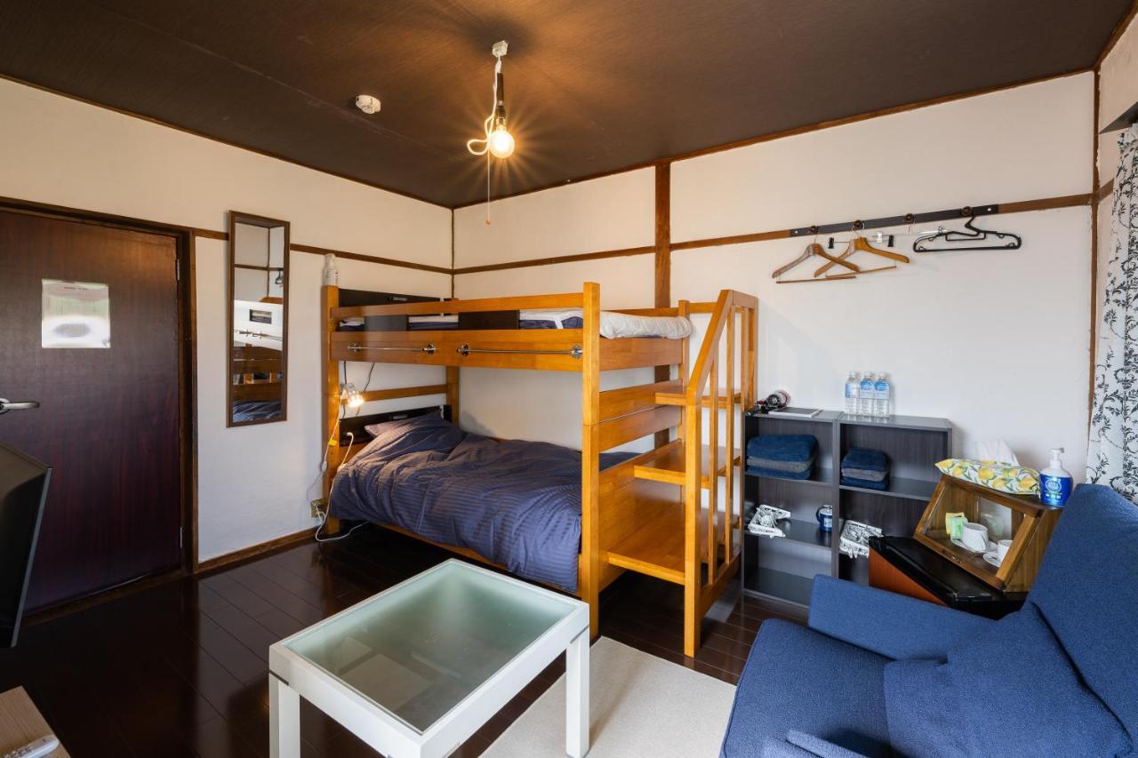 Bed&Cafe Onzo オンゾー Hotel Onomichi Exterior photo
