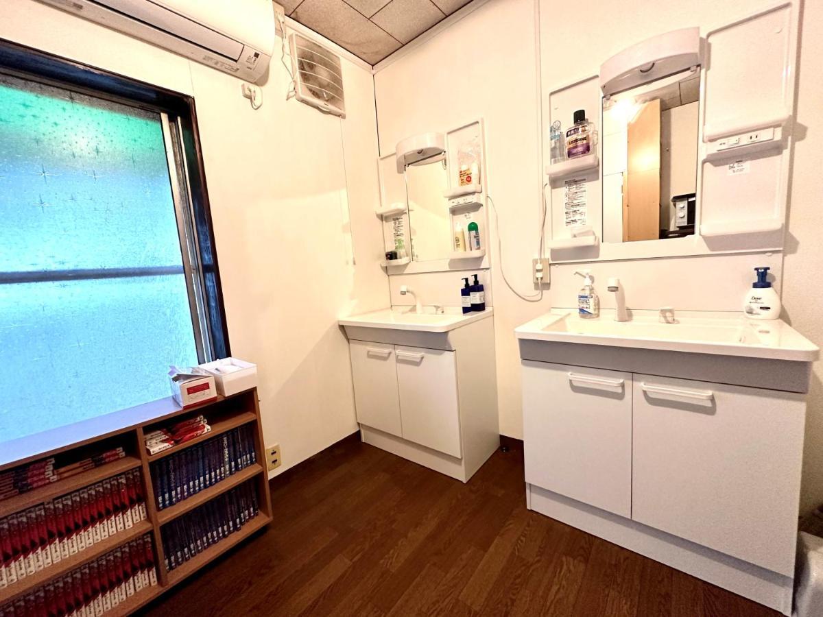 Bed&Cafe Onzo オンゾー Hotel Onomichi Exterior photo
